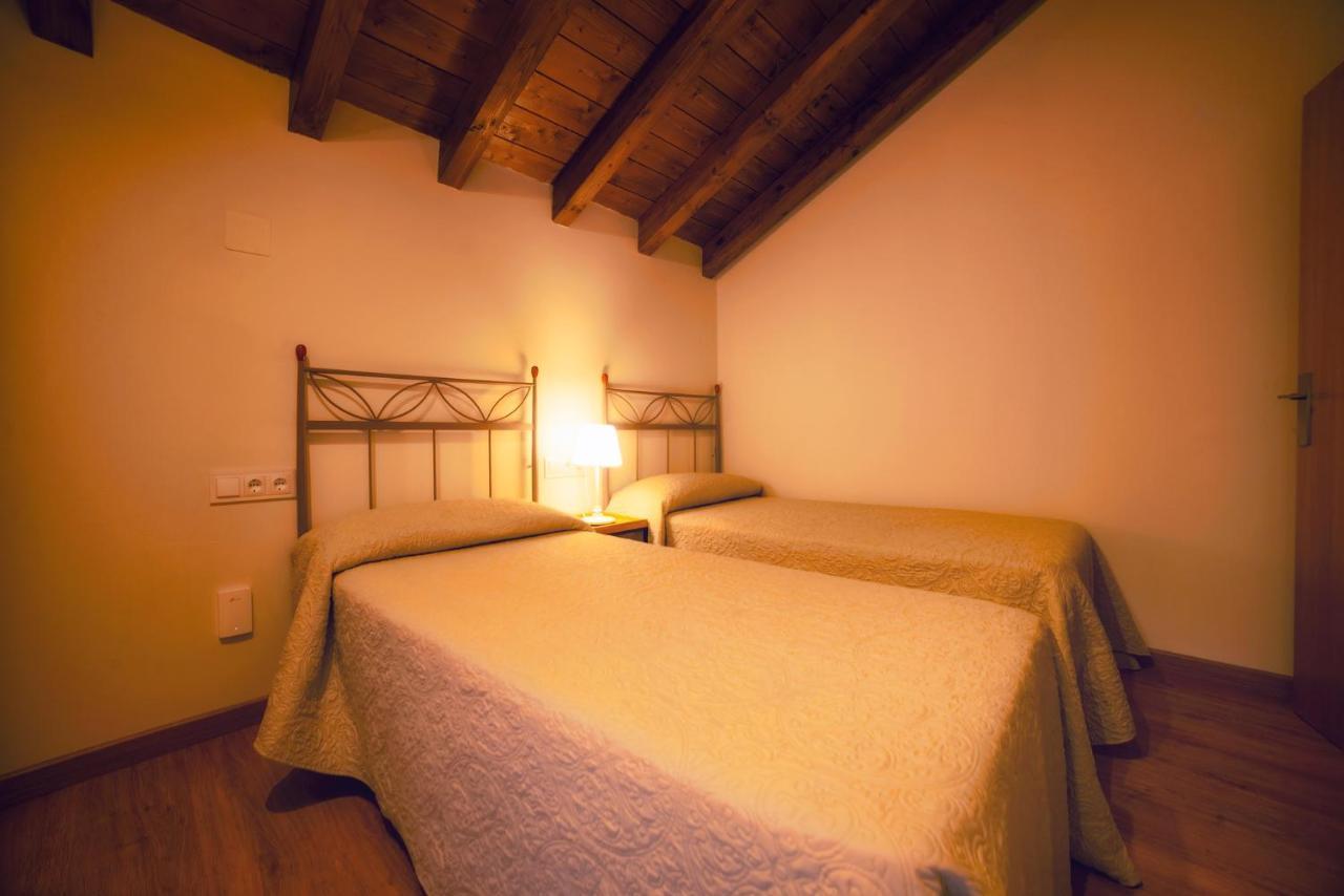 Apartamentos Camino De La Val Борау Экстерьер фото